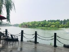 -上海怡沁园度假酒店