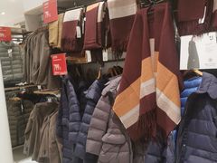 -优衣库(广州天河领展广场店)