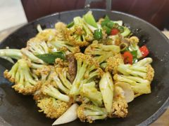 -巴依兄弟西域美食(机场店)