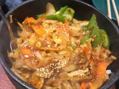五花肉石锅拌饭-臻牛烤肉