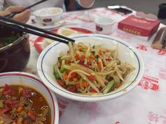 -堂瓦里·33年传统赣菜(第一街区店)