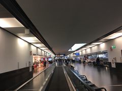 -维也纳国际机场