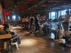 -威尔仕健身会所(古北1699店)