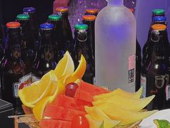-粉墨特色菜·烧烤音乐酒馆