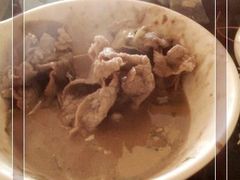 冒白烟儿的羊肉-欢乐牧场海鲜烤肉自助(牡丹园店)