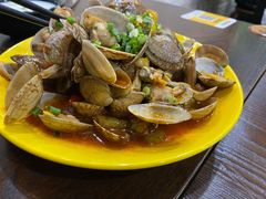 爆炒花蛤-陈老斯呼尔嗨吃烧烤(科巷店)