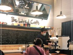 -Be Lived Cafe比例咖啡(摩天轮店)