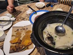 -香山湖家家宴(中山陵店)