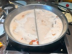 -捞王锅物料理(上海世茂广场店)