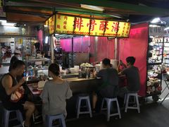 -六合夜市