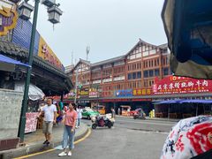 -王浩儿纪六孃甜皮鸭(乐山总店)