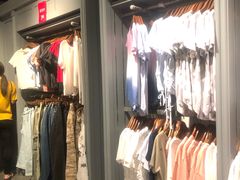 -Hollister(天环广场店)