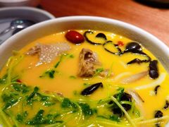 滋养花胶鸡米线-云海肴·汽锅鸡·云南菜(领展购物广场·中关村店)