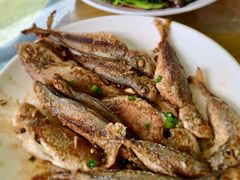 香煎杂鱼-洞背山庄(洞背院区式管理小区店)