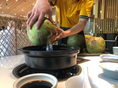 -东椰·海南椰子鸡火锅(朝阳门店)