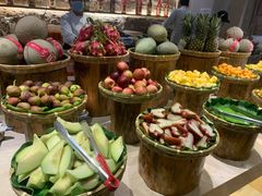 -雍和会海鲜姿造自助(湖东路店)