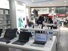 -荣耀授权专卖店(黄浦浙江中路店)