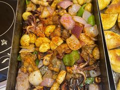 -老东镇啤酒屋海鲜加工·蒸汽海鲜·海鲜烧烤(台东店)