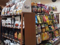 -全家便利店(宜山路站店)