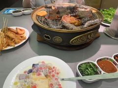 -山焱·炭火自助烤肉(周浦万达店)