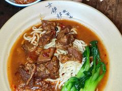 -方铲铲·成都板凳面(滨江银泰店)