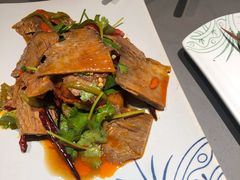 彝族手撕美人椒拌牛肉-云海肴·汽锅鸡·云南菜(高德置地店)
