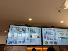-佬钱湾仔(衣裳街店)