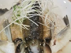 油盐蒸神仙鳊鱼-四海酒家生态粤菜
