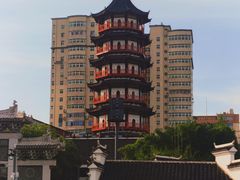 -绳金塔
