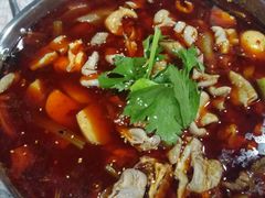 芋儿肥肠鸡-时二崽肥肠鸡大排档(健康路店)