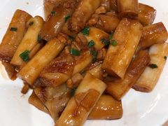 鳗鱼炒猪肠粉-宝园酒家(美林M·LIVE天地东座店)