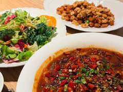 -连鹭海鲜·海肠捞饭·海胆饭(星海店)
