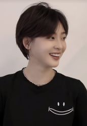 -莎丽轩护肤造型