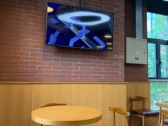 -上海德威外籍人员子女学校(浦西校区)