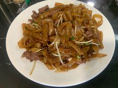 广州干炒牛河-伍湛记 · 广州老字号(龙津中路店)