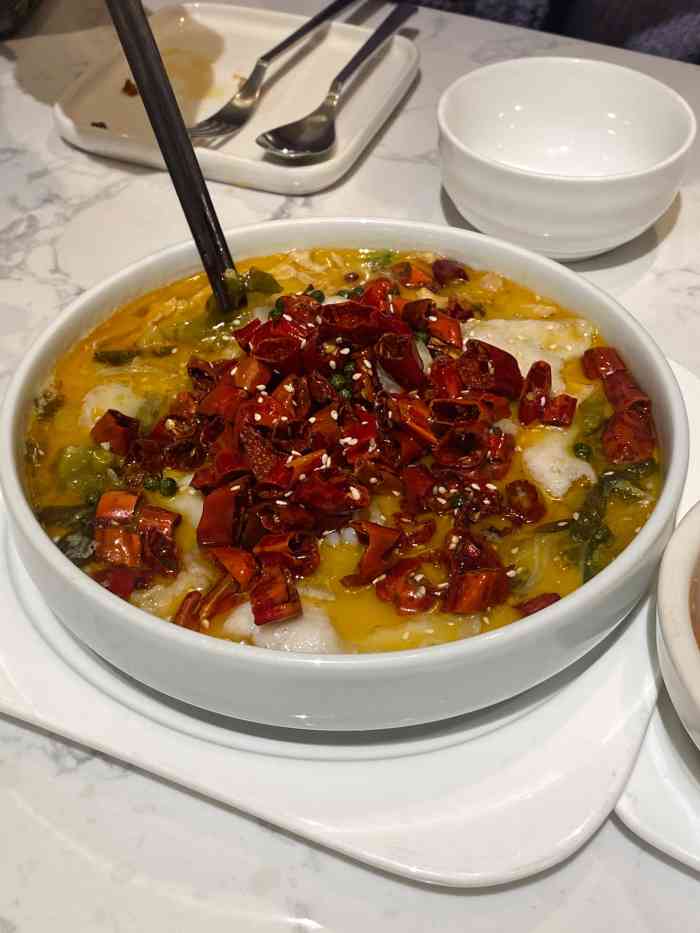 曼玉餐厅(绿地新都会店)-"「麻辣空间」是姐妹极力推荐我吃的 很麻辣.