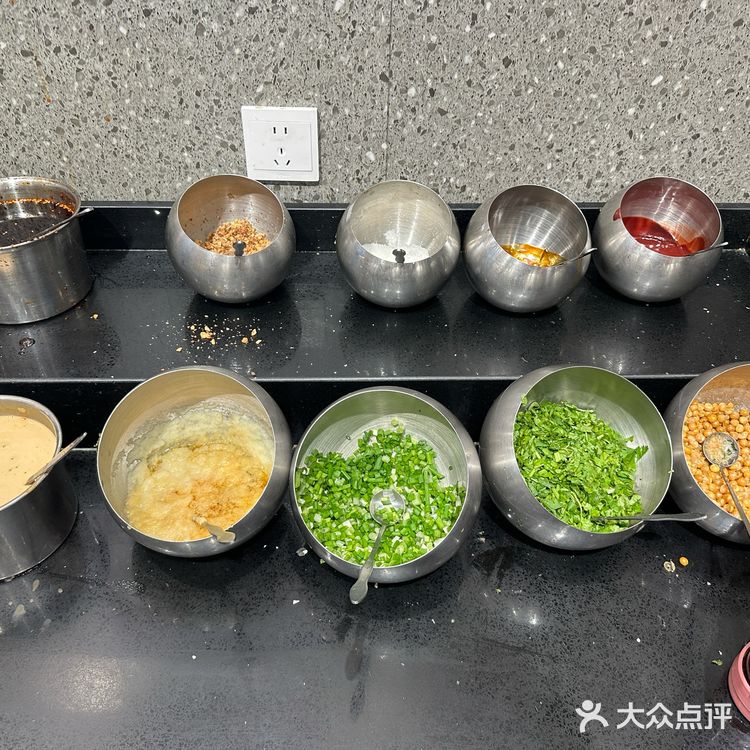 二马路附近的麻辣烫