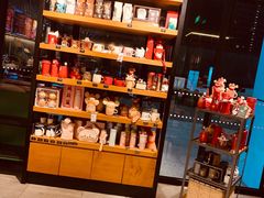 零售区-星巴克(天津工华道智慧山店)