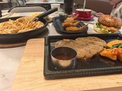 -必胜客(欧亚卖场店)