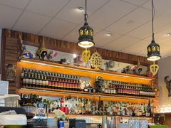-Thai Pothong Restaurant