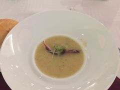 -广州塔卢特斯法国旋转餐厅
