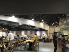 大堂-吴草鸡爪오초닭발韩食堂(融恒盈嘉中心店)