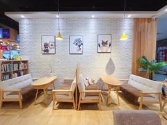 -藏猫猫咖啡主题馆(中央大道店)