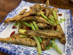 香酥小石鱼-老味道1992(武当山店)