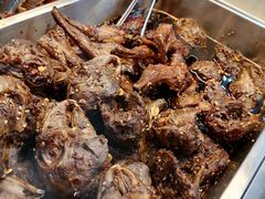 -鑫记婆婆兔·成都特产·兔头手撕兔(太古里店)
