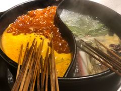 -钢管厂五区小郡肝串串香(奥克斯广场锦城万达店)