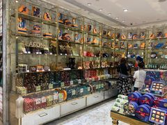 零售区-VENCHI 闻绮(北京国贸商城店)