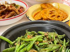 -堂瓦里·33年传统赣菜(第一街区店)