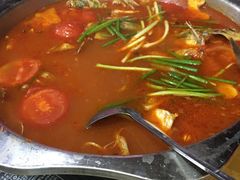 -苗家恒灵酸汤鱼-跳水牛肉连锁店(凯里总店)