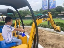 -季高兔窝窝亲子园(上海薰衣草公园店)